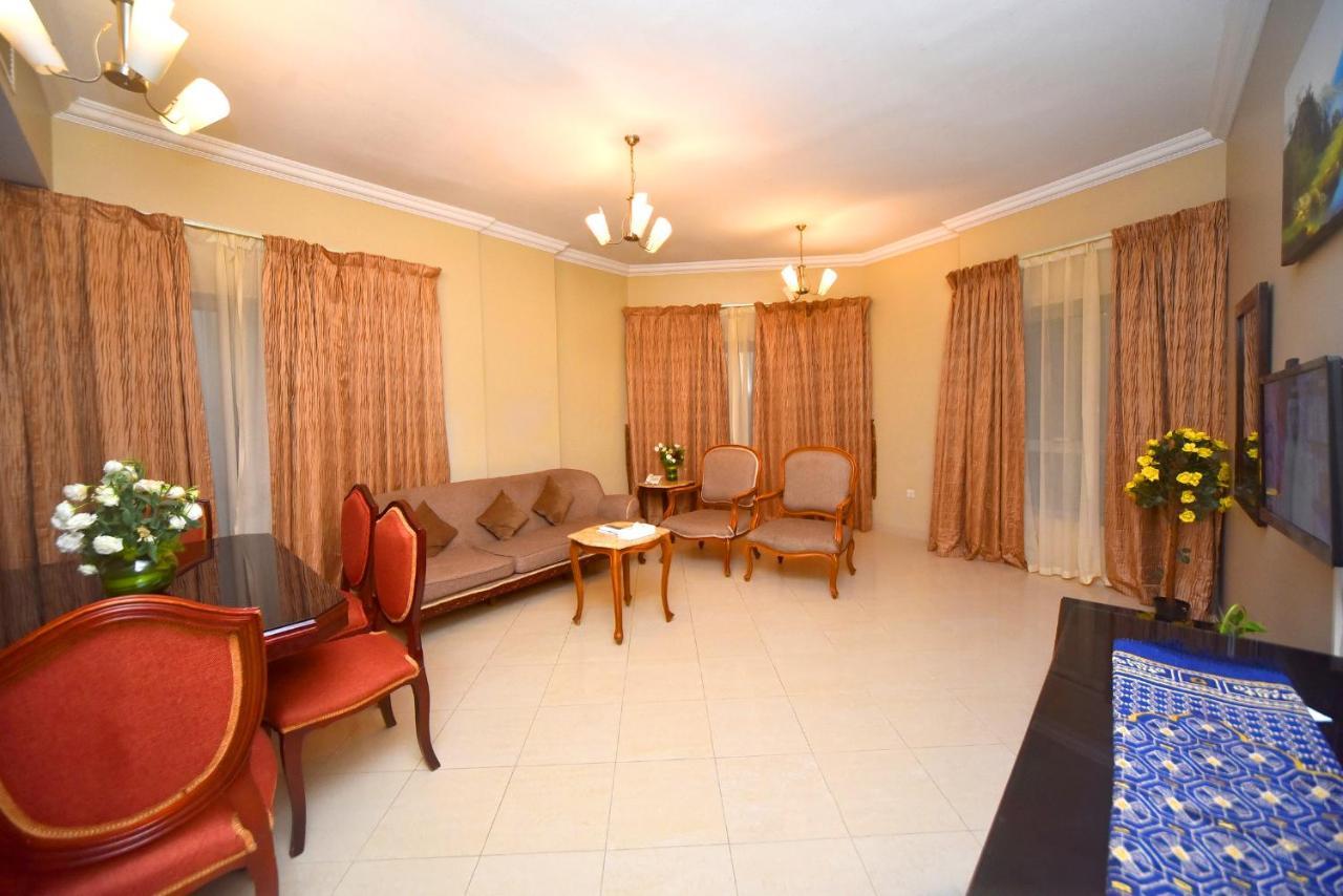 Emirates Stars Hotel Apartments Sardzsa Kültér fotó