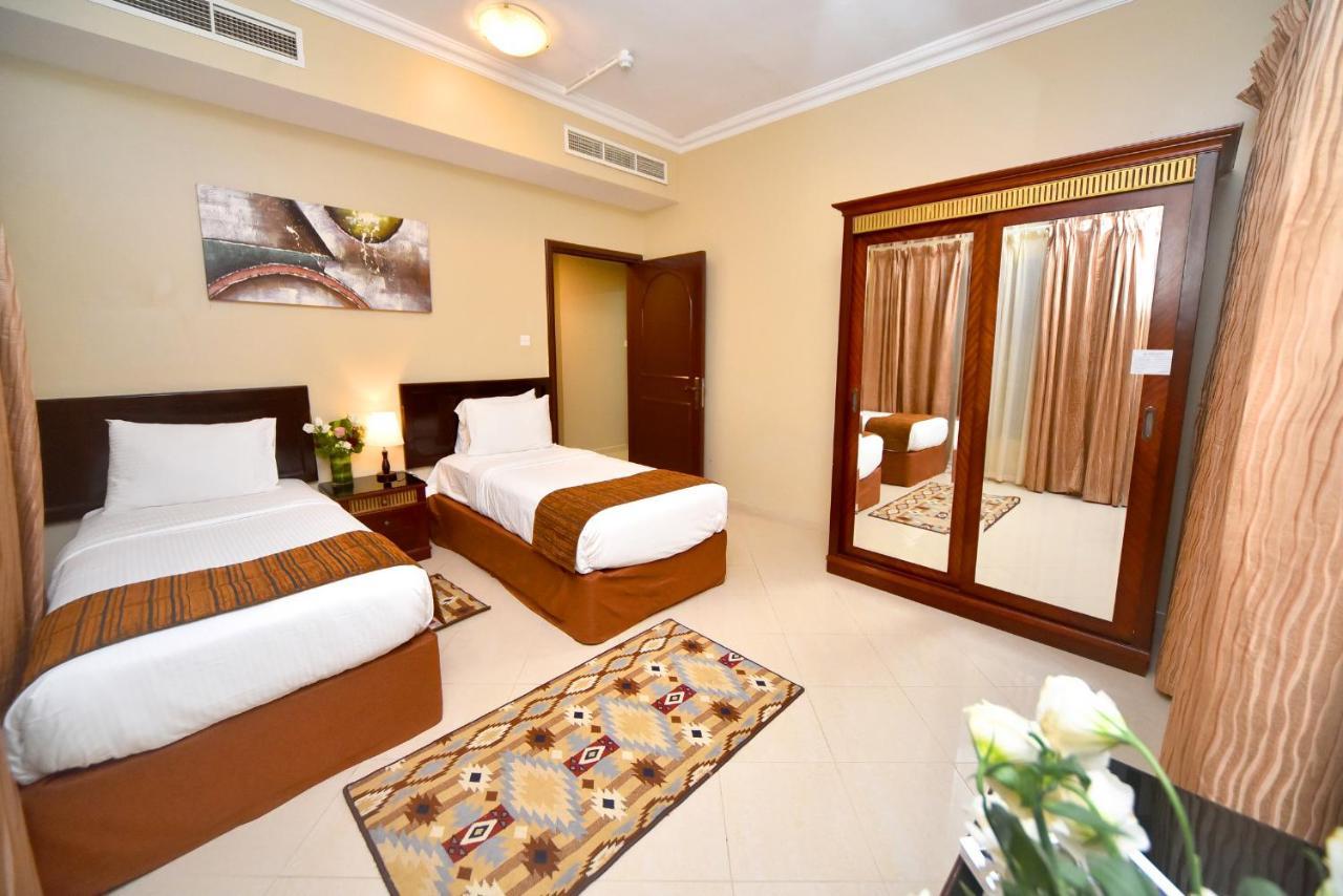 Emirates Stars Hotel Apartments Sardzsa Kültér fotó