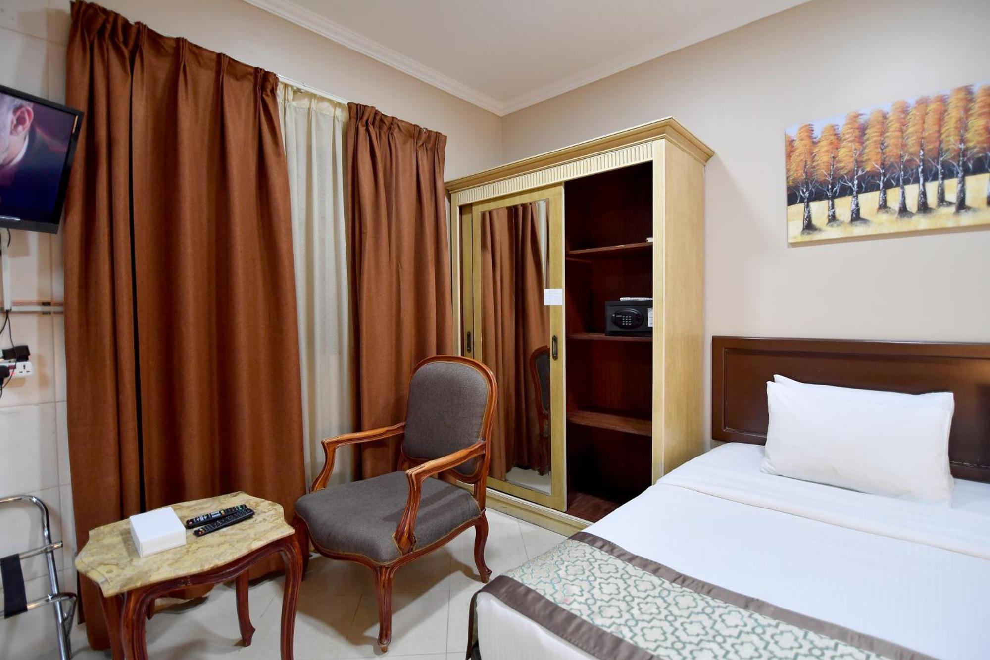 Emirates Stars Hotel Apartments Sardzsa Kültér fotó